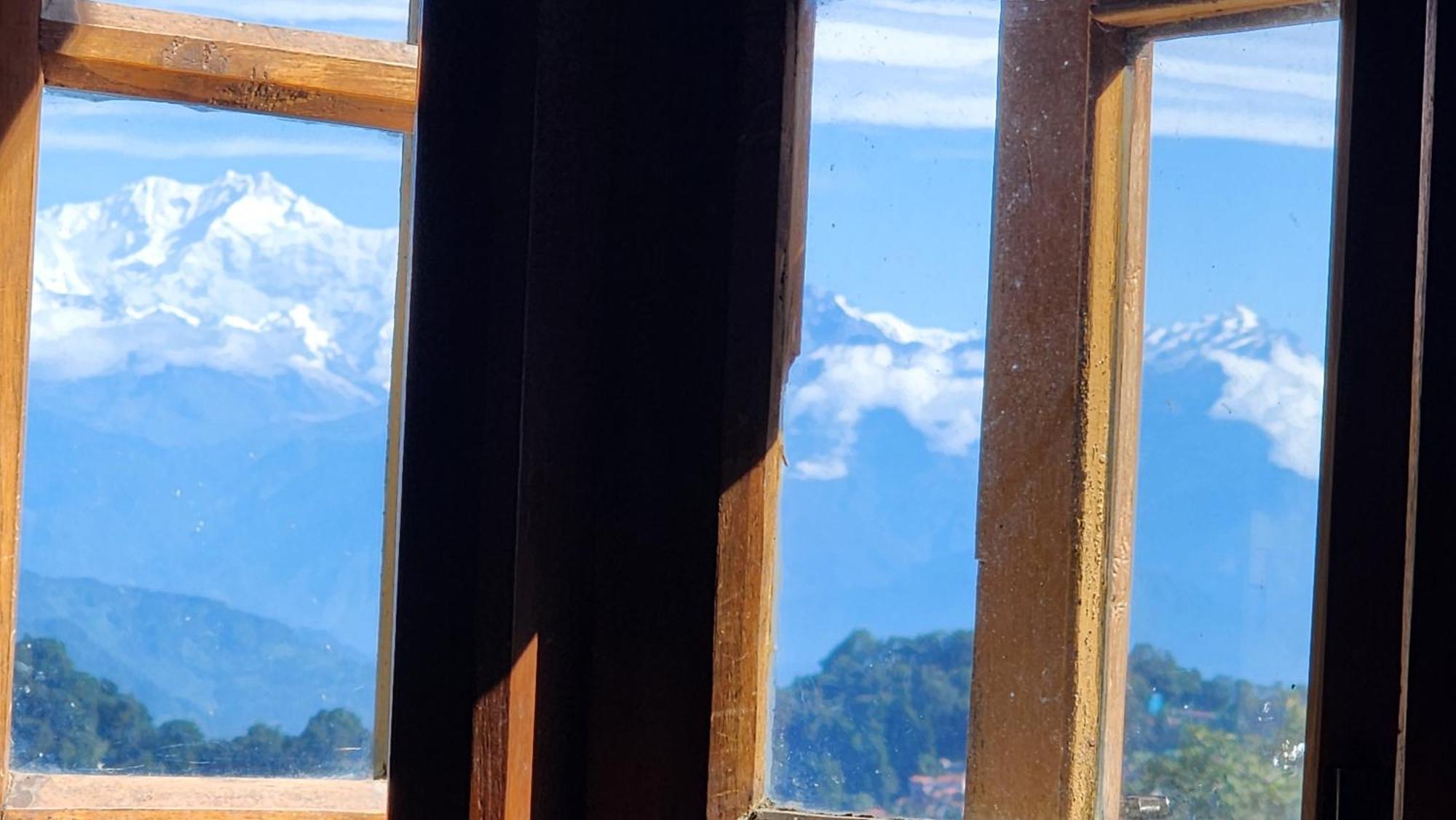 Veronica Alpina Mountain View Home دارجيلنغ المظهر الخارجي الصورة